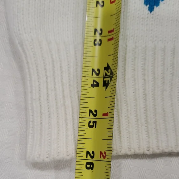 John Ashford  Sweater with Blue and Green Golf Design - Picture 3 of 11